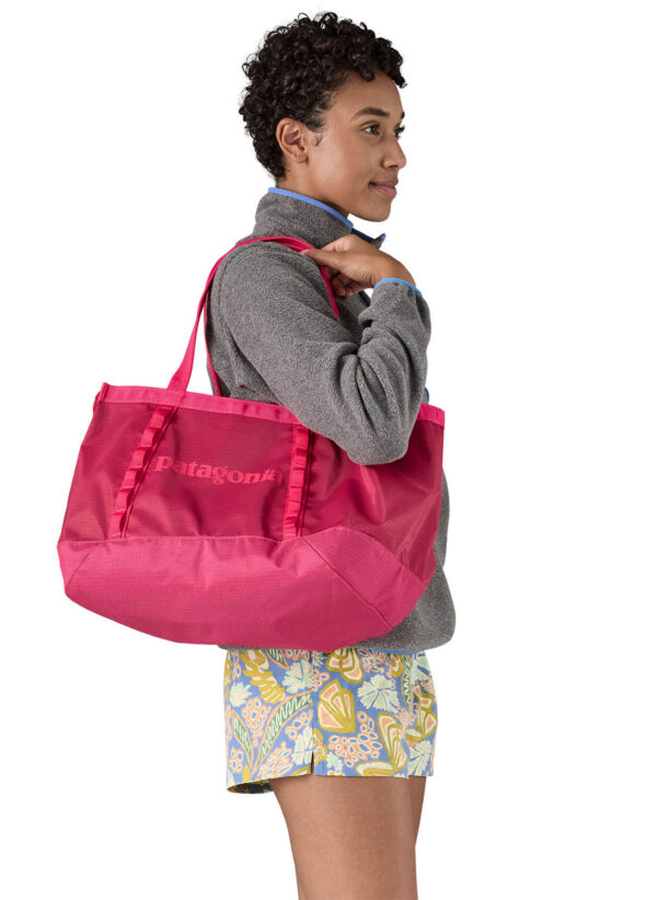 Black Hole Tote 25L